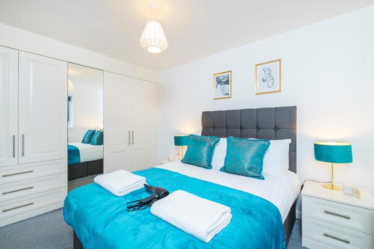 Beautiful 3 Bed House With Amazing Views In Dartford, Kent Apartment Bagian luar foto
