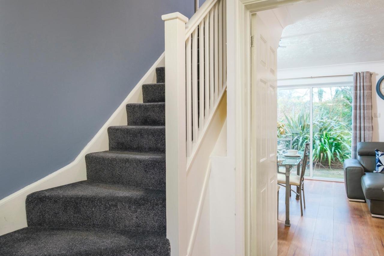 Beautiful 3 Bed House With Amazing Views In Dartford, Kent Apartment Bagian luar foto