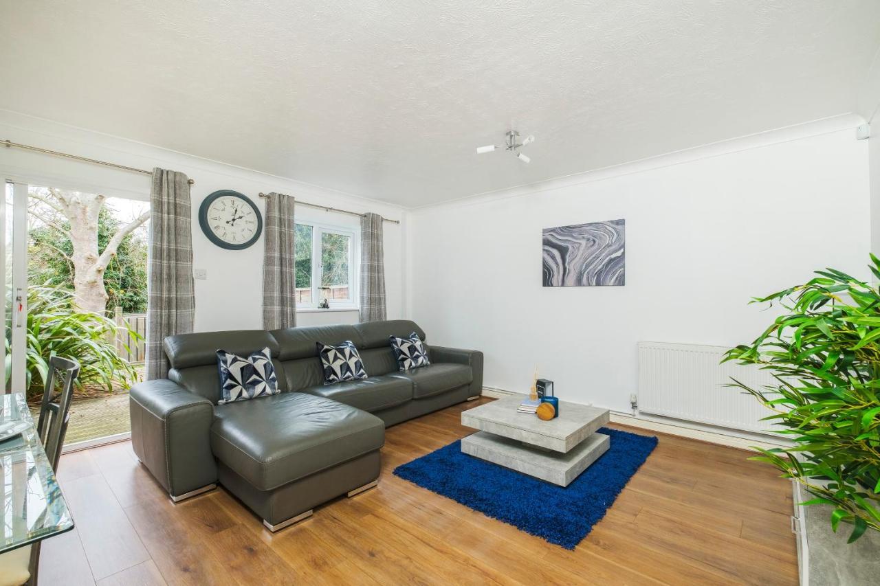 Beautiful 3 Bed House With Amazing Views In Dartford, Kent Apartment Bagian luar foto